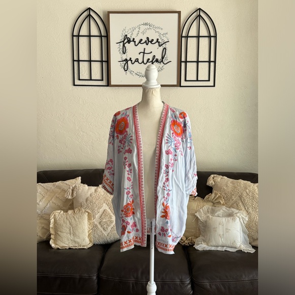 Curations Pastel Blue Embroidered Floral Kimono Size M/L Summer Beach Boho - Picture 3 of 15